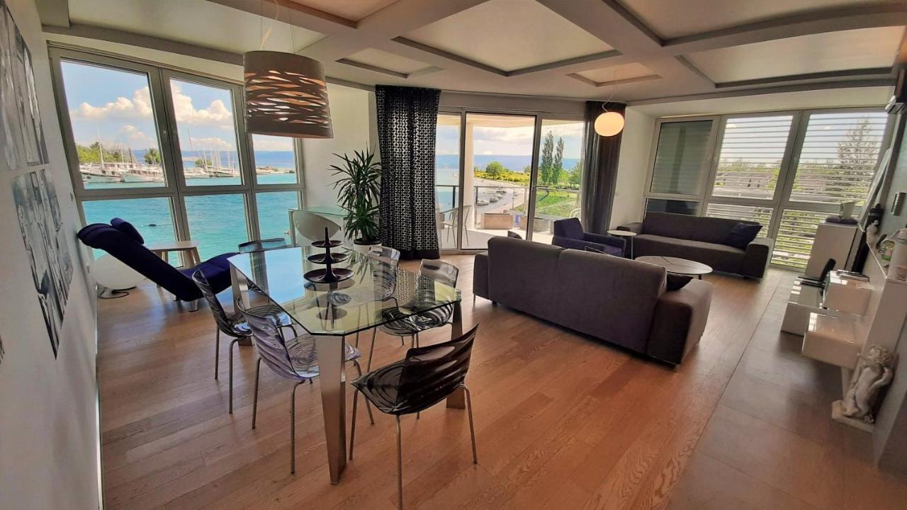 Apartment Iva 奥米什 外观 照片