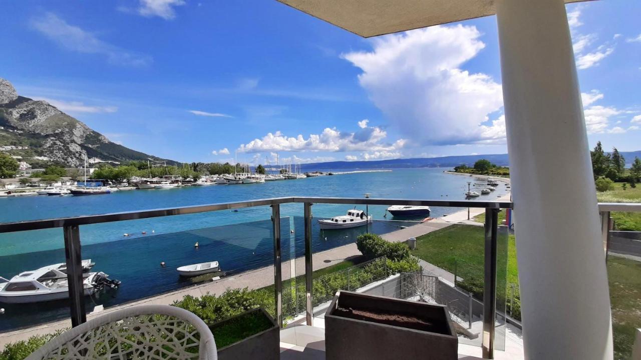Apartment Iva 奥米什 外观 照片