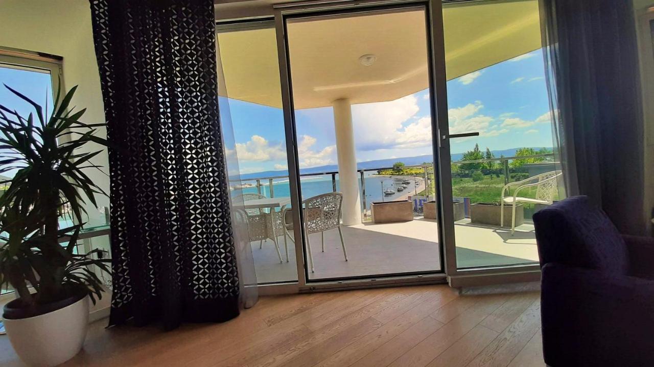Apartment Iva 奥米什 外观 照片