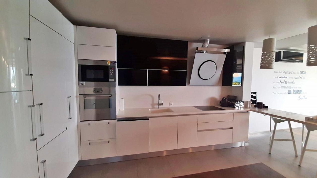 Apartment Iva 奥米什 外观 照片